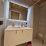 Anima Lignea Two-room In The Center Of アパート ボルミオ