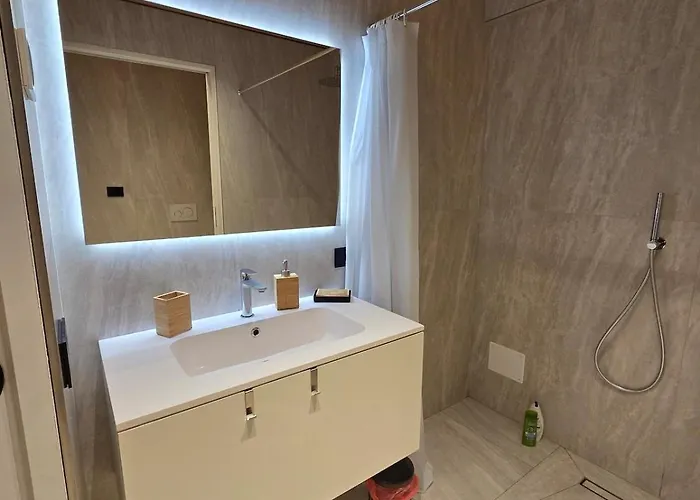 Appartement Anima Lignea Two-room In The Center Of Bormio